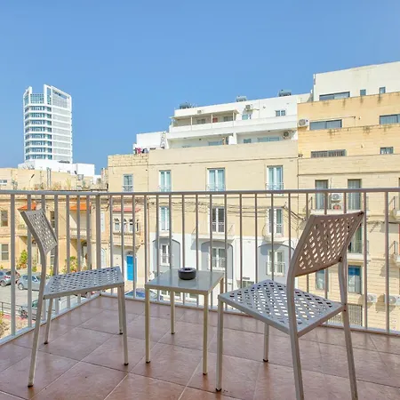 Spacious 3br With Balcony In Msida By 360 Estates * Ta Xbiex