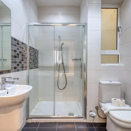 Apartman Spacious 3br With Balcony In Msida By 360 Estates