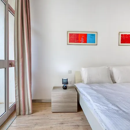 Spacious 3br With Balcony In Msida By 360 Estates Apartman Ta Xbiex