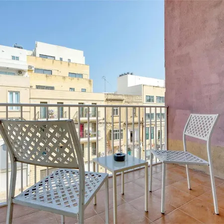 Apartman Spacious 3br With Balcony In Msida By 360 Estates *
