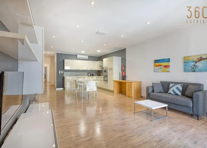 Spacious 3br With Balcony In Msida By 360 Estates