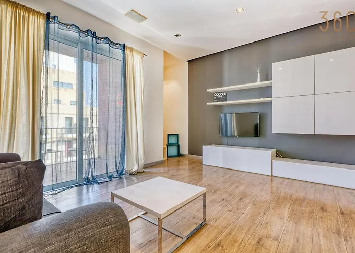 Spacious 3br With Balcony In Msida By 360 Estates Apartment